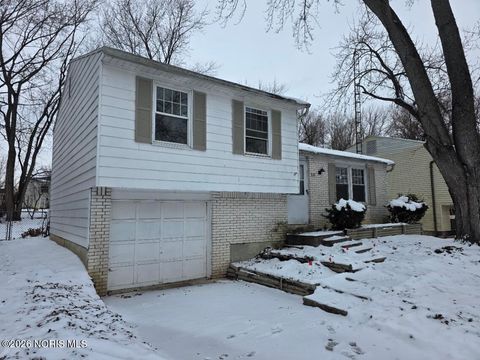 Tiny photo for 735 Southbriar Road, Toledo, OH 43607 (MLS # 10003615)