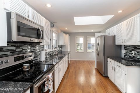 Tiny photo for 6708 Gettysburg Drive, Sylvania, OH 43560 (MLS # 10000235)
