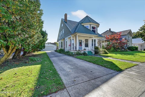 Tiny photo for 311 Bond Street, Pemberville, OH 43450 (MLS # 10014329)