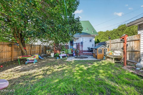 Tiny photo for 311 Bond Street, Pemberville, OH 43450 (MLS # 10014329)