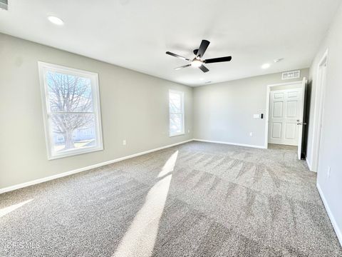 Tiny photo for 306 Dillrose Drive, Northwood, OH 43619 (MLS # 10004441)