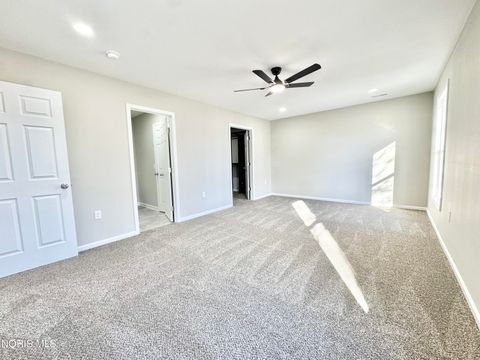 Tiny photo for 306 Dillrose Drive, Northwood, OH 43619 (MLS # 10004441)