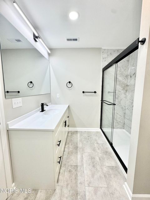 Tiny photo for 306 Dillrose Drive, Northwood, OH 43619 (MLS # 10004441)