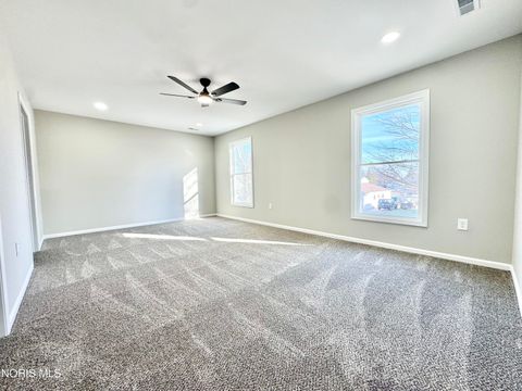 Tiny photo for 306 Dillrose Drive, Northwood, OH 43619 (MLS # 10004441)