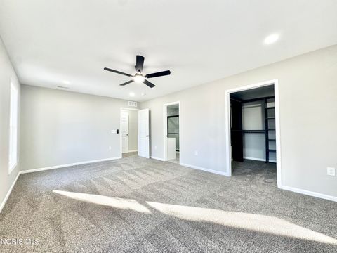 Tiny photo for 306 Dillrose Drive, Northwood, OH 43619 (MLS # 10004441)