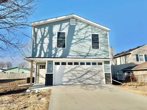 Tiny photo for 306 Dillrose Drive, Northwood, OH 43619 (MLS # 10004441)