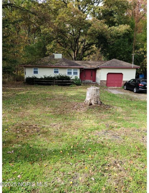 Photo of 4329 County Road 1-2, Swanton, OH 43558 (MLS # 10000670)