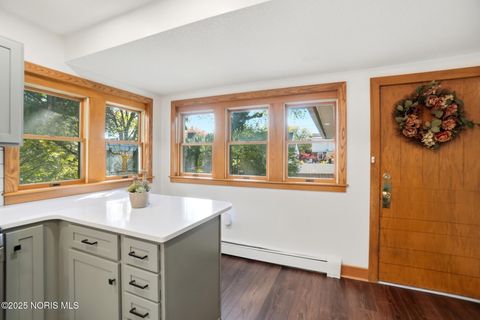 Tiny photo for 123 Glendale Avenue, Findlay, OH 45840 (MLS # 10000454)
