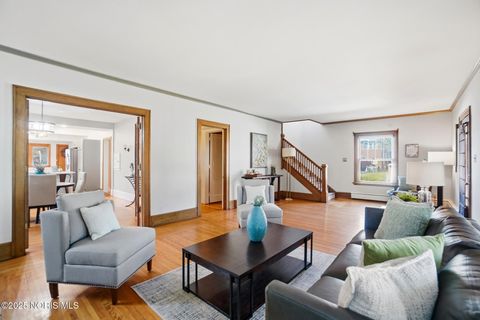 Tiny photo for 123 Glendale Avenue, Findlay, OH 45840 (MLS # 10000454)