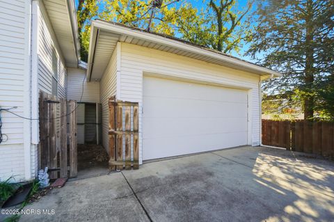 Tiny photo for 123 Glendale Avenue, Findlay, OH 45840 (MLS # 10000454)