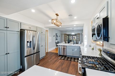 Tiny photo for 123 Glendale Avenue, Findlay, OH 45840 (MLS # 10000454)