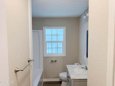 Tiny photo for 2653 Luverne Avenue, Oregon, OH 43616 (MLS # 10011623)