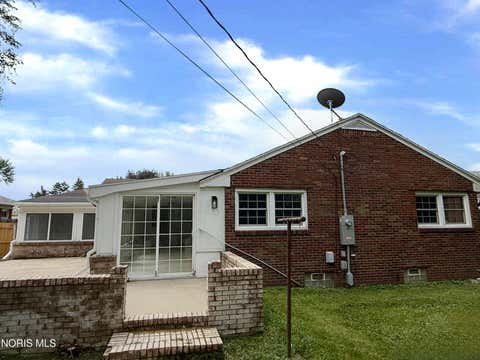 Tiny photo for 2653 Luverne Avenue, Oregon, OH 43616 (MLS # 10011623)