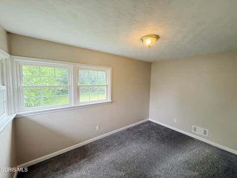 Tiny photo for 2653 Luverne Avenue, Oregon, OH 43616 (MLS # 10011623)