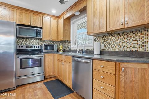 Tiny photo for 1638 Westview Drive, Findlay, OH 45840 (MLS # 10005231)