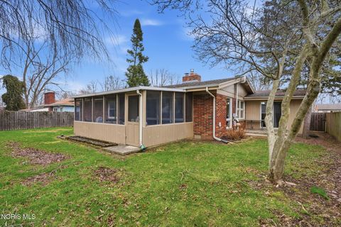 Tiny photo for 1638 Westview Drive, Findlay, OH 45840 (MLS # 10005231)