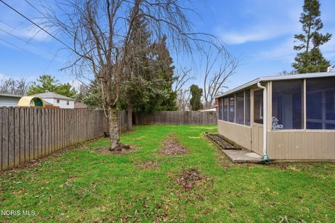 Tiny photo for 1638 Westview Drive, Findlay, OH 45840 (MLS # 10005231)