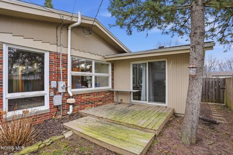 Tiny photo for 1638 Westview Drive, Findlay, OH 45840 (MLS # 10005231)