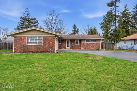 Photo of 1638 Westview Drive, Findlay, OH 45840 (MLS # 10005231)
