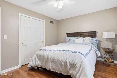 Tiny photo for 1638 Westview Drive, Findlay, OH 45840 (MLS # 10005231)