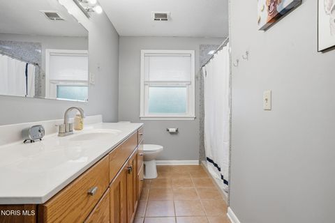 Tiny photo for 1638 Westview Drive, Findlay, OH 45840 (MLS # 10005231)