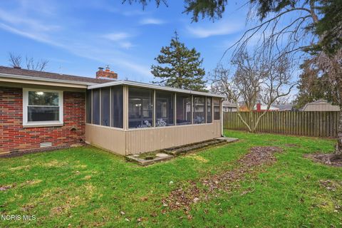 Tiny photo for 1638 Westview Drive, Findlay, OH 45840 (MLS # 10005231)