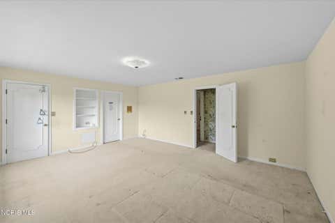 Tiny photo for 4912 W Bancroft Street, Toledo, OH 43615 (MLS # 10011402)