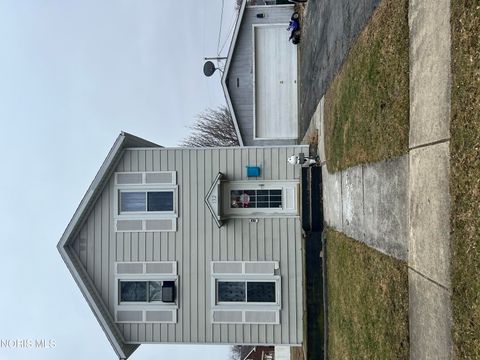 Tiny photo for 132 Coe Street, Tiffin, OH 44883 (MLS # 10004371)
