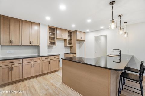 Tiny photo for 4073 Grandview Court, Toledo, OH 43614 (MLS # 10000731)