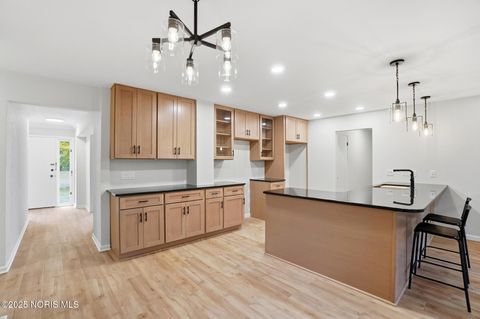 Tiny photo for 4073 Grandview Court, Toledo, OH 43614 (MLS # 10000731)