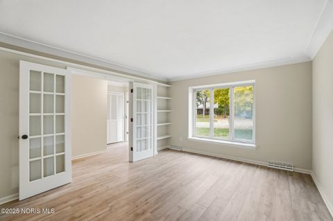 Tiny photo for 4073 Grandview Court, Toledo, OH 43614 (MLS # 10000731)