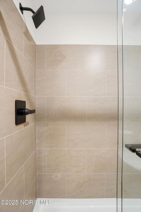 Tiny photo for 4073 Grandview Court, Toledo, OH 43614 (MLS # 10000731)