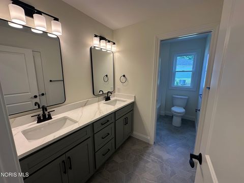 Tiny photo for 550 Southview Court, Gibsonburg, OH 43431 (MLS # 10005606)