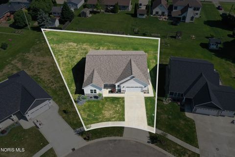 Tiny photo for 550 Southview Court, Gibsonburg, OH 43431 (MLS # 10005606)