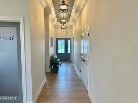 Tiny photo for 550 Southview Court, Gibsonburg, OH 43431 (MLS # 10005606)