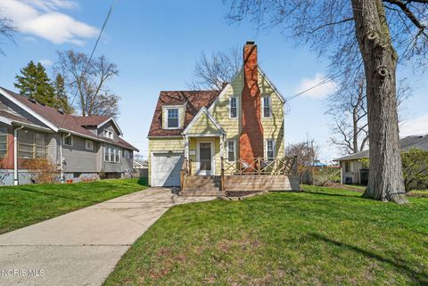 Photo of 5618 Balfour Road, Sylvania, OH 43560 (MLS # 10006110)