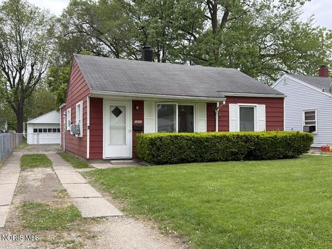 1221 Scott Street Maumee OH 43537
