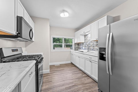 Tiny photo for 21934 W State Route 579, Curtice, OH 43412 (MLS # 10013888)