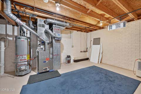 Tiny photo for 2363 Mckivett Drive, Toledo, OH 43615 (MLS # 10012040)