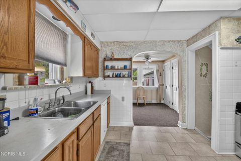 Tiny photo for 3645 Woodmont Road, Toledo, OH 43613 (MLS # 10010967)