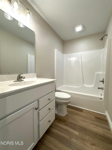 Tiny photo for 1004 Pine Ridge Drive, Perrysburg, OH 43551 (MLS # 10013656)