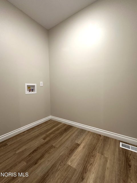 Tiny photo for 1004 Pine Ridge Drive, Perrysburg, OH 43551 (MLS # 10013656)