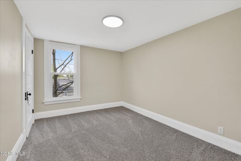 Tiny photo for 1441 Maumee Street, Holland, OH 43528 (MLS # 10007145)