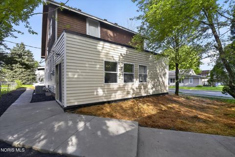 Tiny photo for 1441 Maumee Street, Holland, OH 43528 (MLS # 10007145)