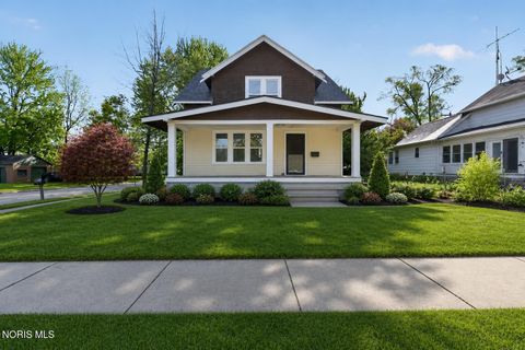 Photo of 1441 Maumee Street, Holland, OH 43528 (MLS # 10007145)