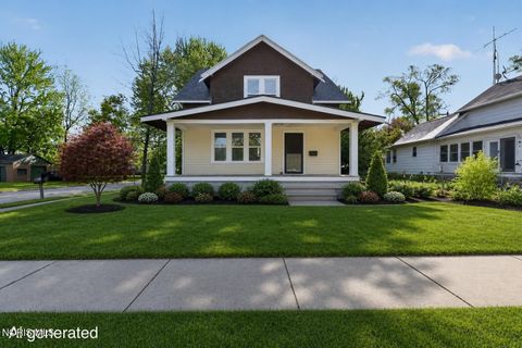Photo of 1441 Maumee Street, Holland, OH 43528 (MLS # 10007145)