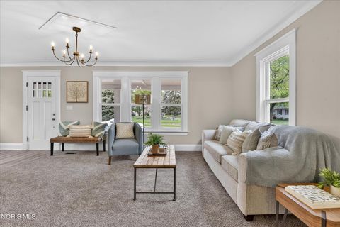 Tiny photo for 1441 Maumee Street, Holland, OH 43528 (MLS # 10007145)