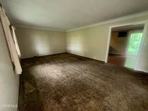 Tiny photo for 11071 W Township Road 112, Fostoria, OH 44830 (MLS # 10010475)