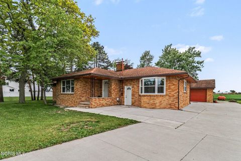 Tiny photo for 2120 Mathews Road, Northwood, OH 43619 (MLS # 10008135)