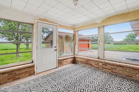 Tiny photo for 2120 Mathews Road, Northwood, OH 43619 (MLS # 10008135)